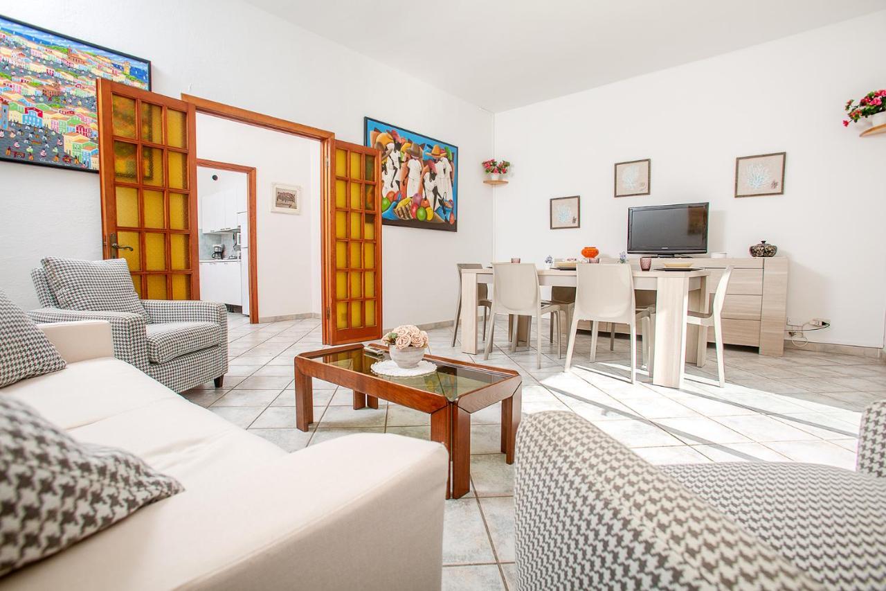 Appartamenti Lungoni Santa Teresa Gallura Eksteriør bilde