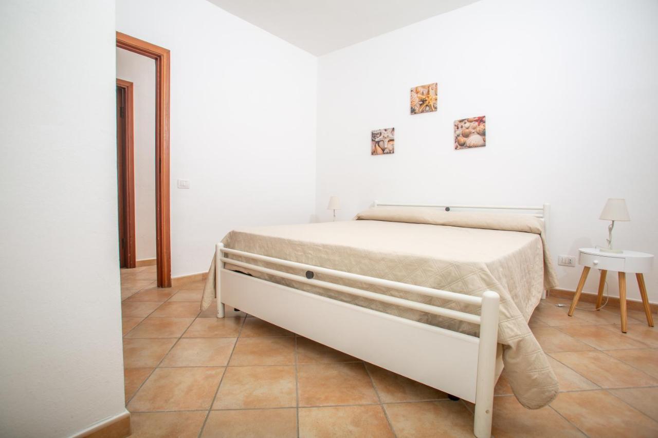 Appartamenti Lungoni Santa Teresa Gallura Eksteriør bilde